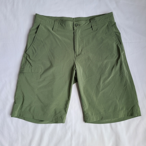 Columbia Other - Columbia Green Shorts